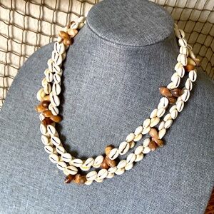 VINTAGE 60s LONG NATURAL Cowrie Shells Necklace